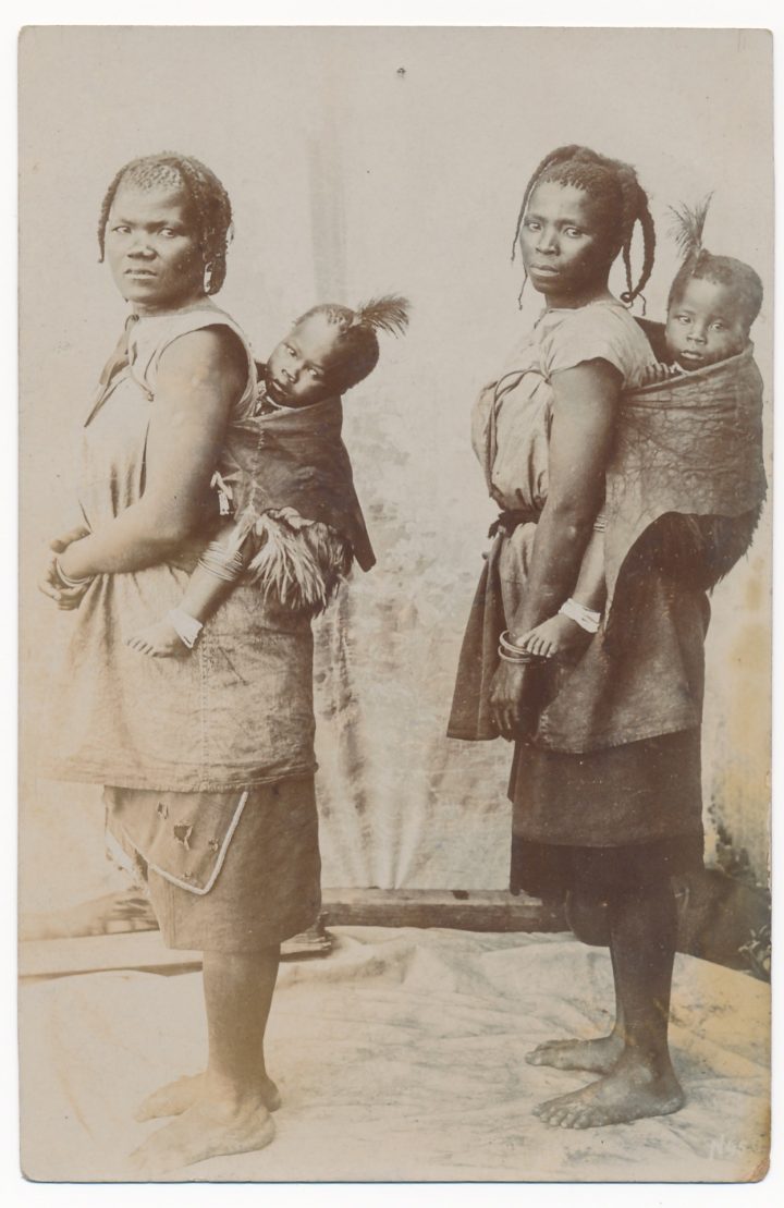 19C-1826_22Zulu-Mothers22-Kopie