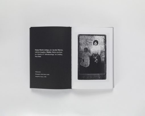 【美品】The Black Photo Album / Steidl